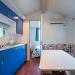 Camping Camping 4*