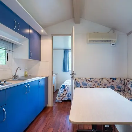 Kamp alanı Camping 4*